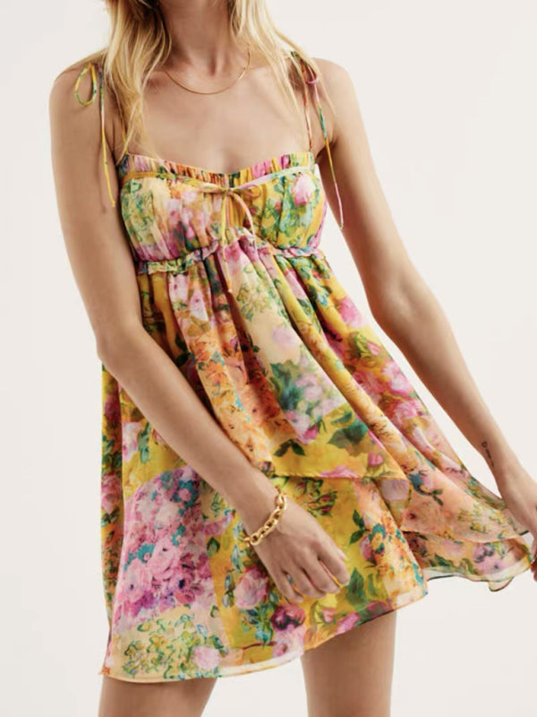 Lace-up French niche color-block floral sling dress with wooden ears | $39.99 | InTown Shopping